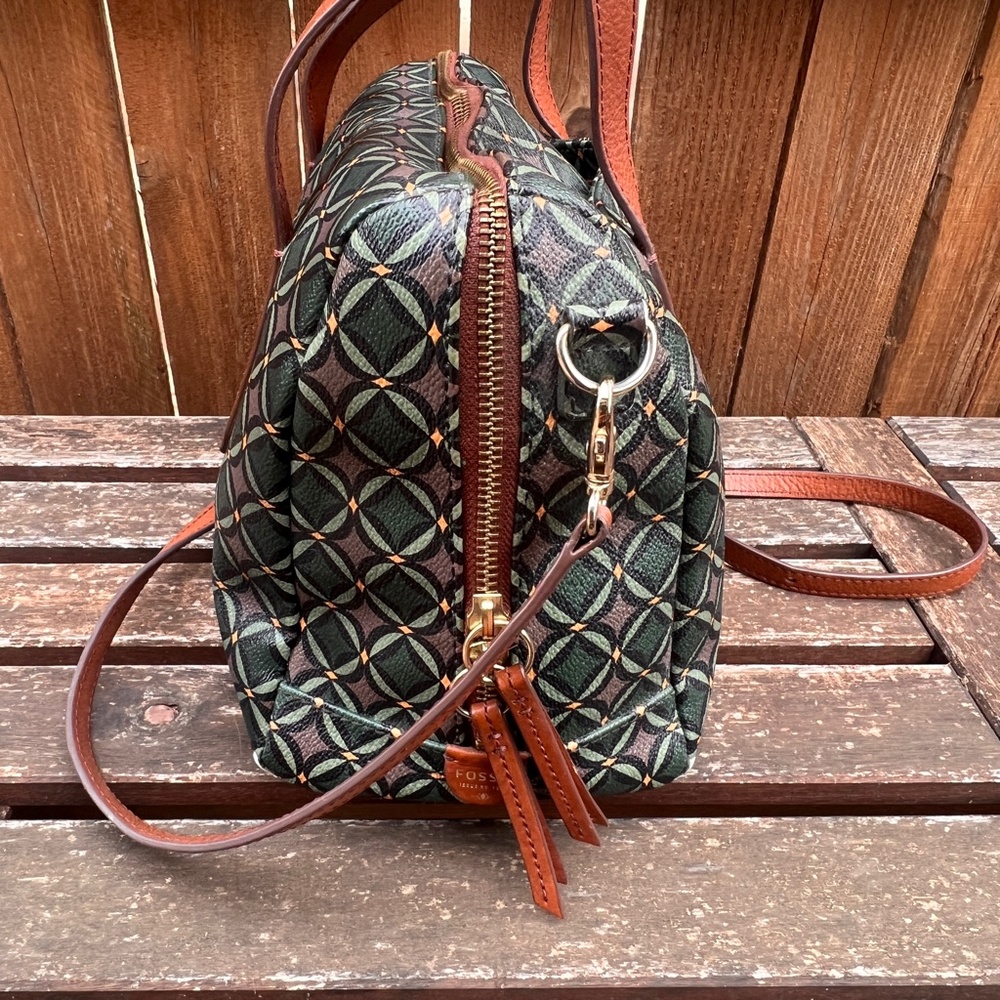 Fossil Green Print Bowler Bag With Matching Zip A… - image 4